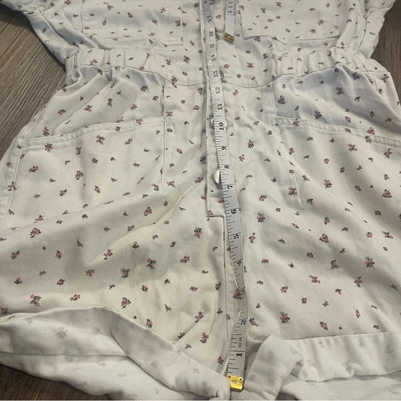 Altar’d State Skylar Cargo Romper Floral Women’s Small Cottagecore Boho Coquette - Picture 9 of 10